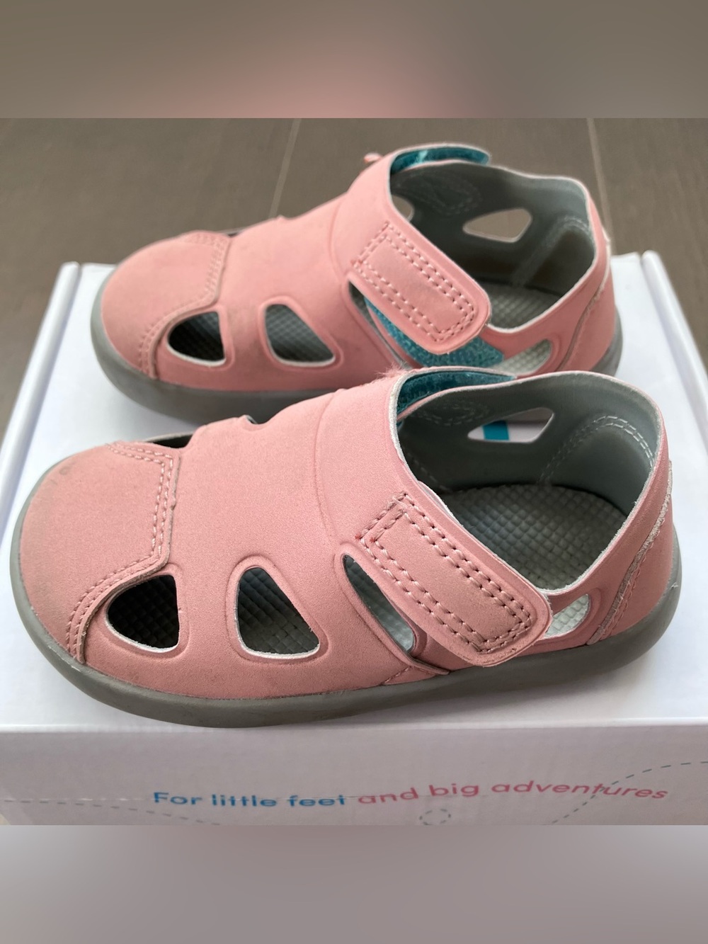 Ten Little Size 5.5 Kids Pink Closed-Toe Sandals with Hook-and-Loop Strap 🩷